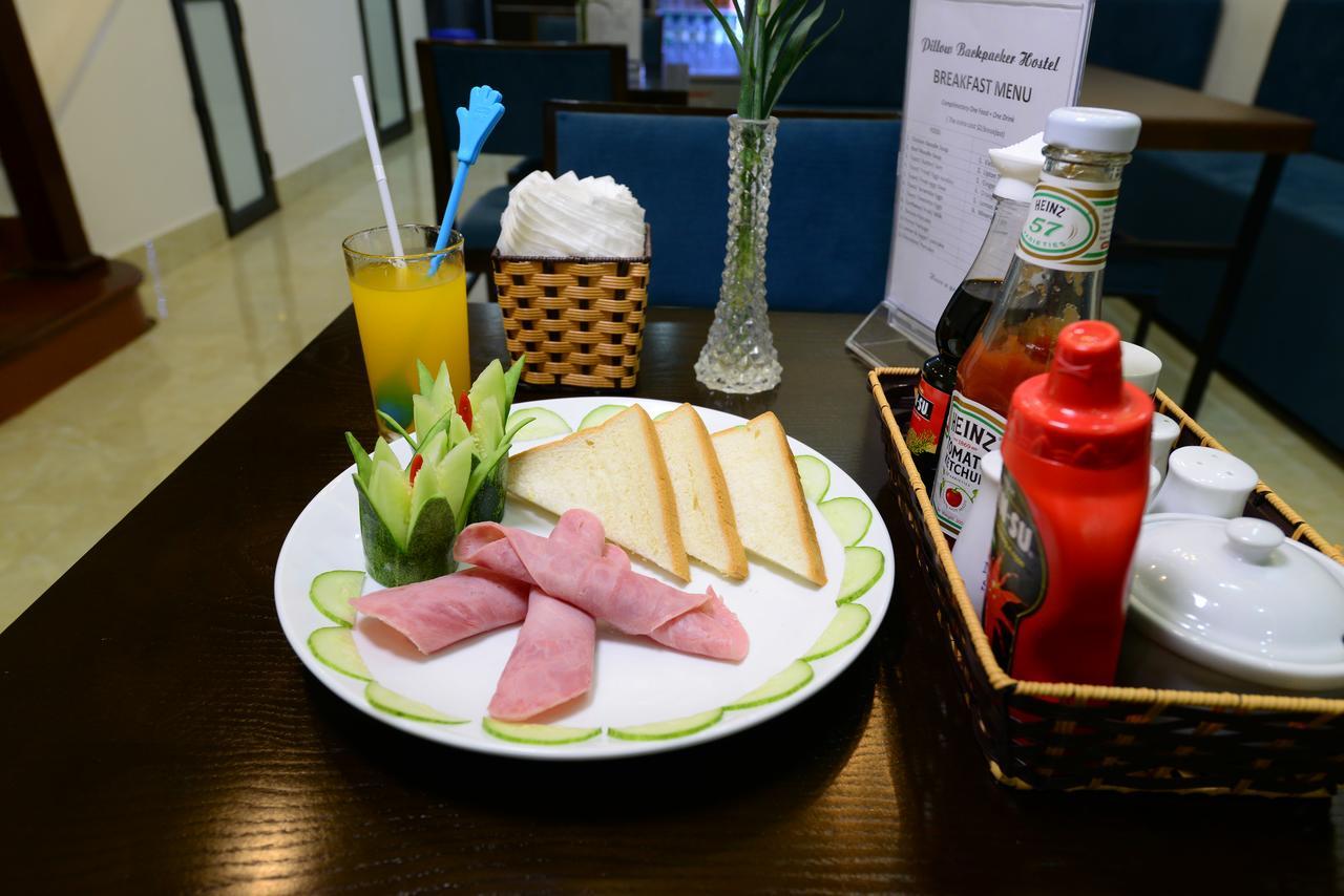 Pillow Backpacker Hostel (Adults Only) Ханой Екстер'єр фото