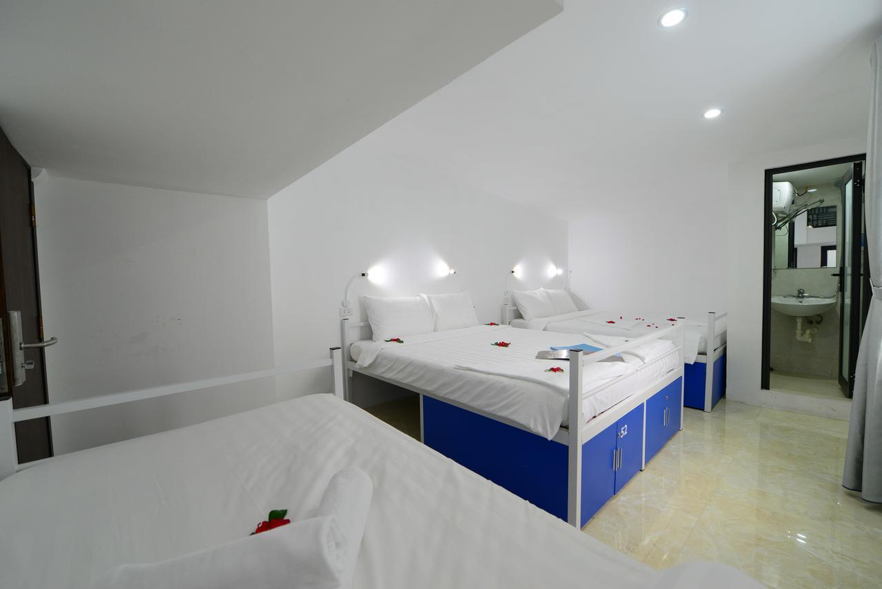 Pillow Backpacker Hostel (Adults Only) Ханой Екстер'єр фото