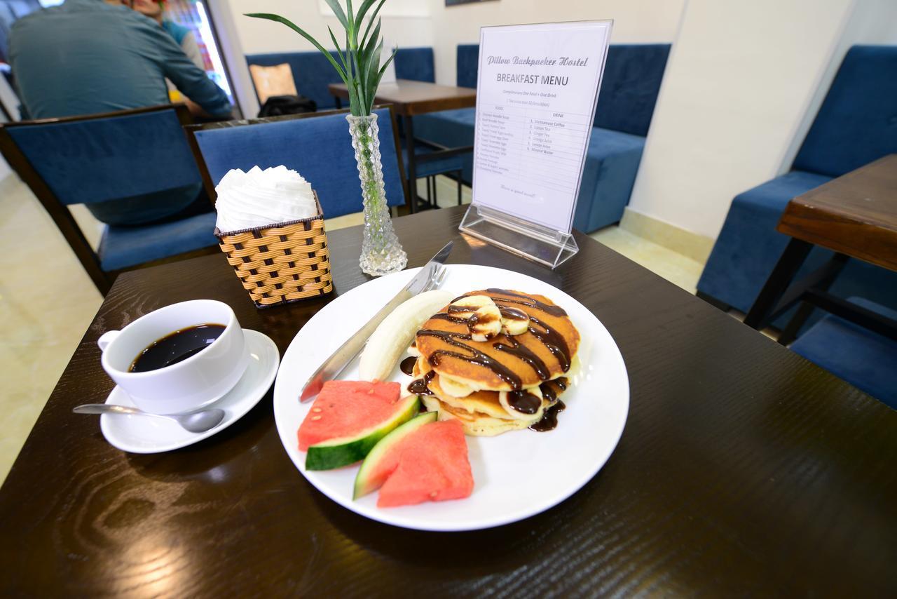Pillow Backpacker Hostel (Adults Only) Ханой Екстер'єр фото