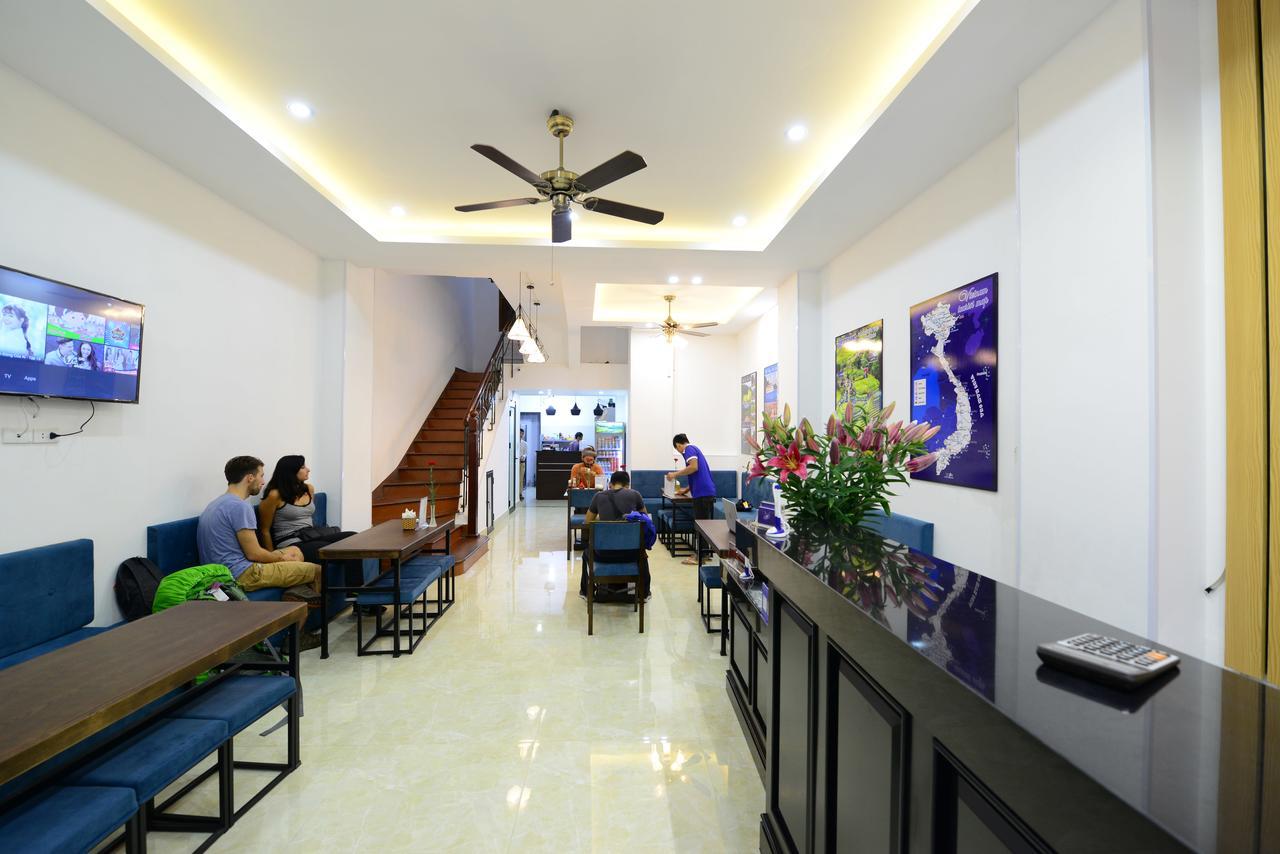Pillow Backpacker Hostel (Adults Only) Ханой Екстер'єр фото